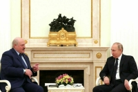 Путин: Торговля в нацвалютах способствует укреплению рубля