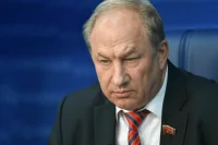 Госдума может 25 мая рассмотреть вопрос о досрочном прекращении полномочий Рашкина