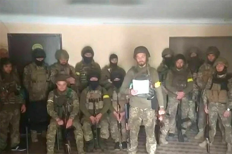 Украинских солдат отправили в СИЗО за отказ воевать против России
