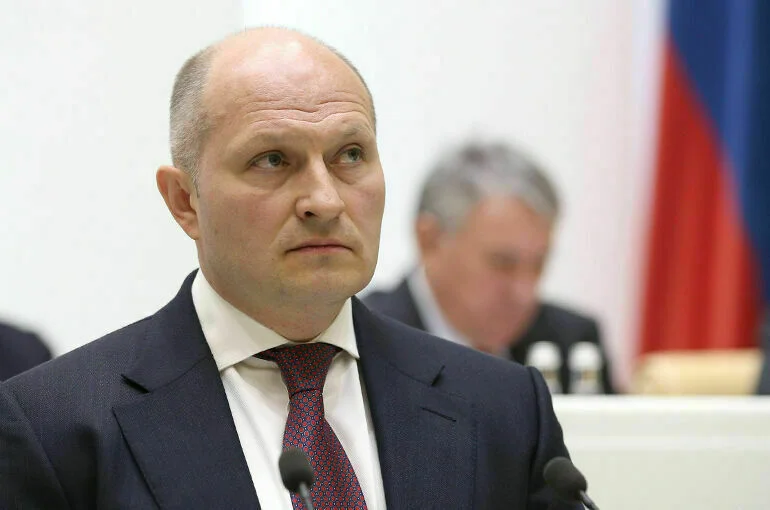 Совфед поддержал кандидатуру Куренкова на пост главы МЧС