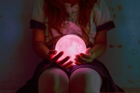 Врач предупредил об опасном влиянии света на здоровье во время сна