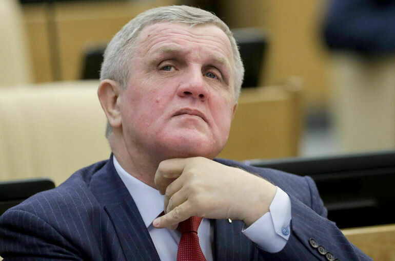 Коломейцев: Российские банки должны перестать &laquo;жить для себя&raquo;