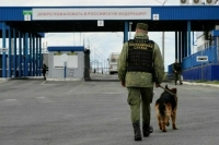 ФСБ: Выявлено около 250 националистов среди беженцев с Украины