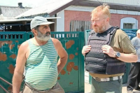 Милонов посетил ДНР с гуманитарной миссией