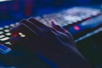 Минцифры предложило уголовно наказывать за ложные данные в инфосистемах