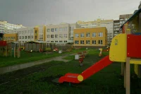 Минпросвещения предложило прописать право записи ребенка в сад или школу через госуслуги