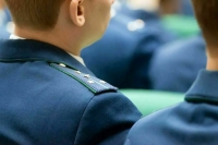 Прокурора спасет пистолет-пулемет