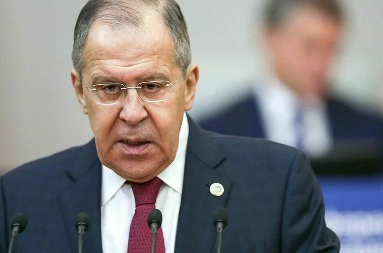 Лавров заявил о начале освоения Польшей территории Украины