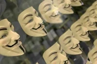 Интернет-пользователей хотят окончательно вывести из тени