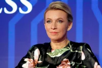 Захарова пошутила про Аляску в разговоре с американским журналистом