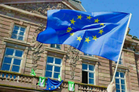 Еврокомиссия рекомендует предоставить Украине статус кандидата на вступление в ЕС