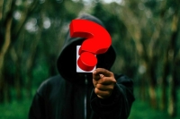 Эксперт объяснил, как мошенники выбирают жертв