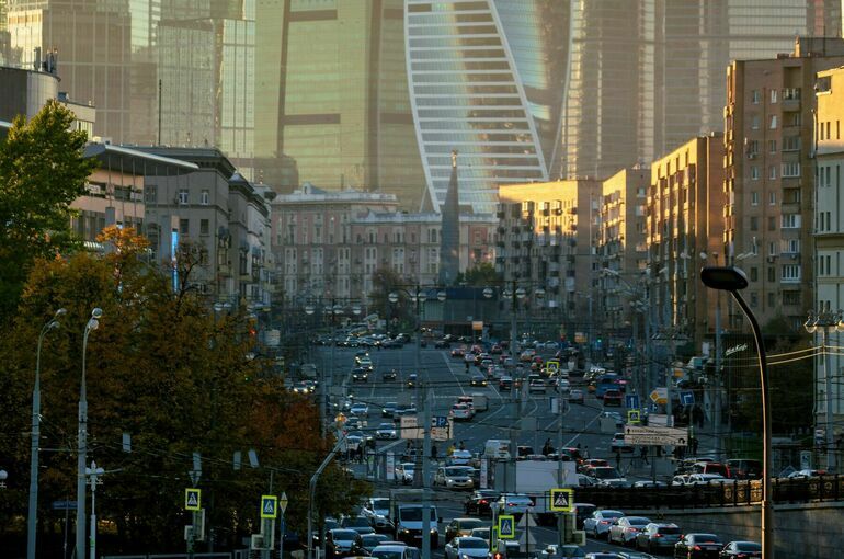 Синоптик спрогнозировал москвичам усиление жары в выходные дни