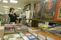 Шаргунов предложил сохранить статус социального предприятия для книготорговцев