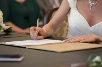 Минюст предложил отказаться от выдачи бумажных свидетельств органами ЗАГС