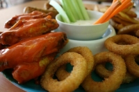 Врач назвал опасные при гастрите блюда