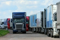 На латвийско-российской границе скопилось 1,2 тысячи грузовиков