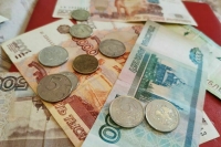 Субсидии на оплату ЖКУ для ряда должников предложили вернуть