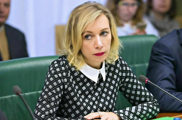 Захарова: Киев отказался от переговоров с Россией по указанию США