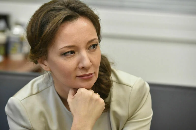 Кузнецова призвала расширить программу туристического детского кешбэка
