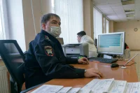 МВД вновь ввело масочный режим в ряде подразделений ведомства