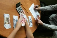 В Москве задержали лжебанкиров с оборотом в 4,5 миллиарда рублей