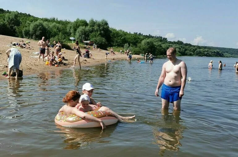 В Роспотребнадзоре рассказали, как уберечь ребенка от перегрева