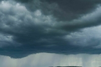 На Кубани ожидаются смерчи и ливни