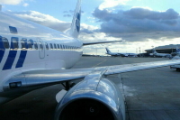 Подавший сигнал тревоги самолет совершил посадку в Грозном