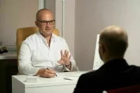 Ряду категорий россиян предлагают дать право на бесплатную психологическую помощь
