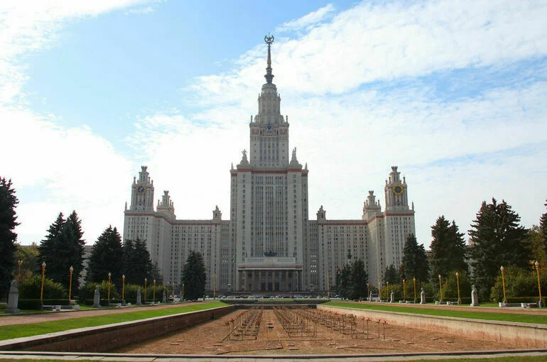 Ректор МГУ считает, что Болонская система образования России не нужна