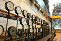 В России могут прекратить выпускать барометры, лампы дневного света и косметику с ртутью