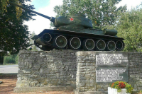 Демонтированный в Нарве памятник танку Т-34 предложили перенести в Курскую область
