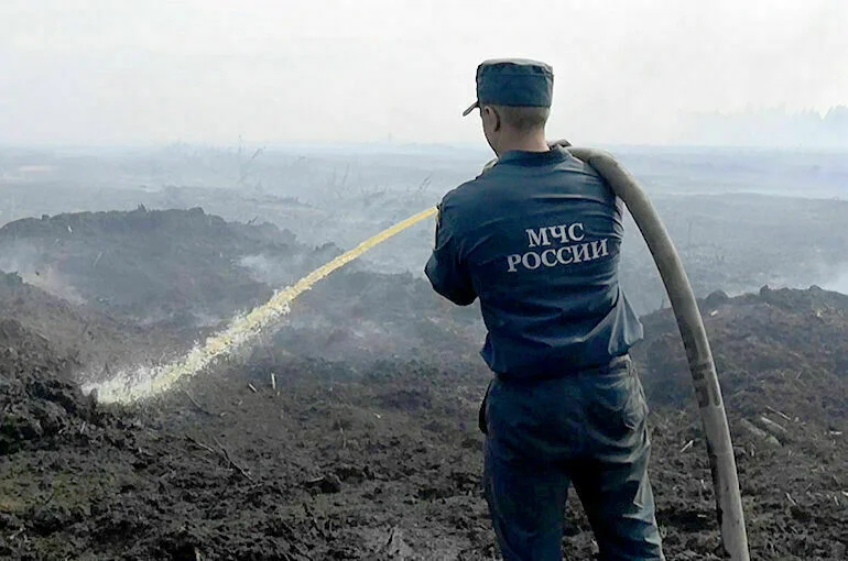 Во Владимирской области ликвидируют возгорание торфяников