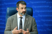 Певцов выступил против возвращения на телевидение уехавших звезд