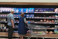 За неделю в России подорожали сахар и колбасы