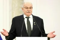 Режиссер Михалков выступил против проката фильмов с покинувшими Россию артистами