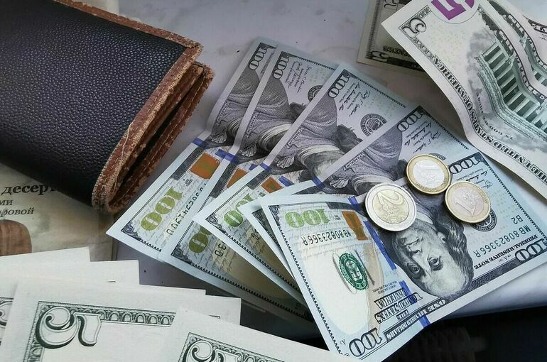 Сотрудники Минэкономразвития получат надбавку за особые условия работы за рубежом