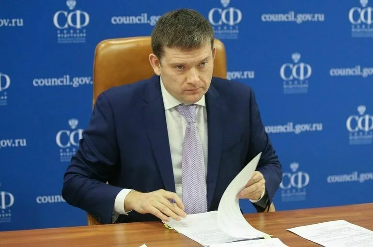 Журавлев призвал развивать рынок «длинных денег»