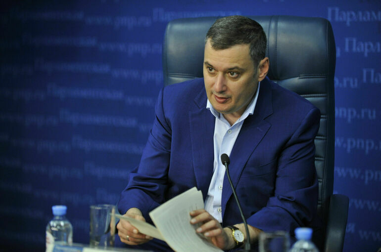 Хинштейн объяснил, зачем вводить аренду оборудования мобильных операторов