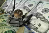 В России хотят создать двухконтурную финансовую систему