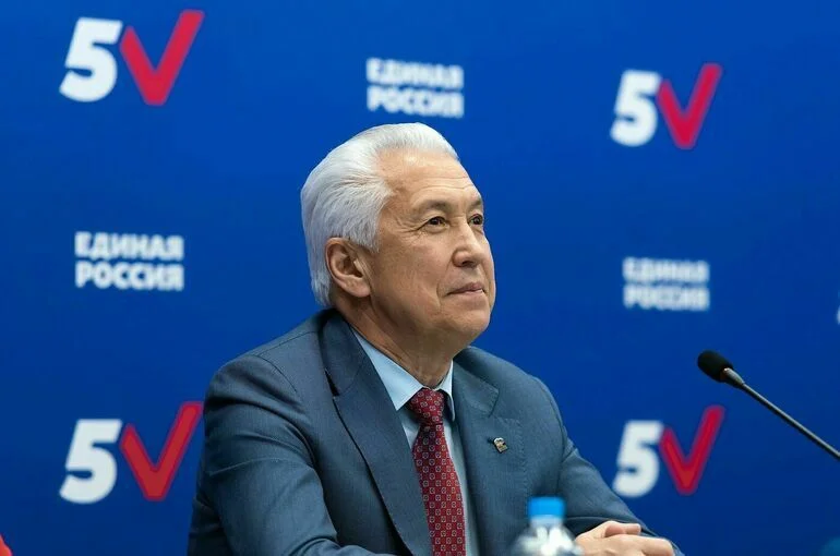 Васильев рассказал, когда пройдет диалог «Единой России» и Компартии Китая