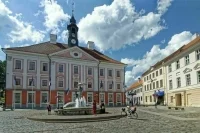 В Тарту начались работы по перезахоронению останков советских воинов