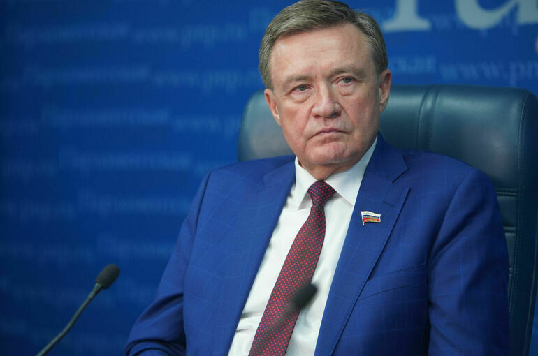 Рябухин считает важным разрушить элемент недоверия граждан к банкам