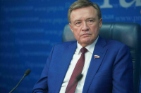 Рябухин считает важным разрушить элемент недоверия граждан к банкам