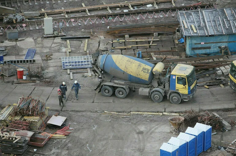 Осужденных по экономическим статьям хотят отправить на стройки