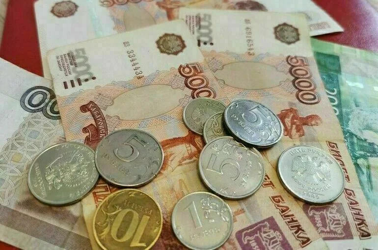 Бюджетникам повысят зарплату на 4% с 1 октября