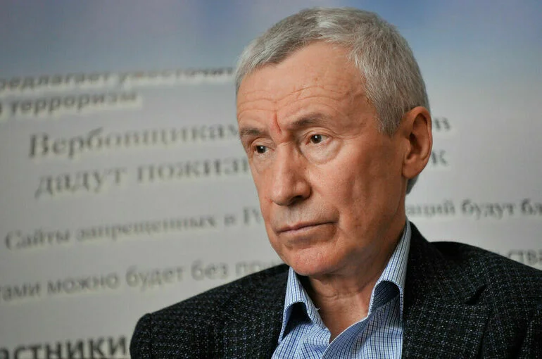 Климов считает опасными надежды &laquo;переубедить&raquo; Запад словами