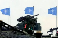 В НАТО заявили, что не воюют с Россией и не планируют на нее нападать