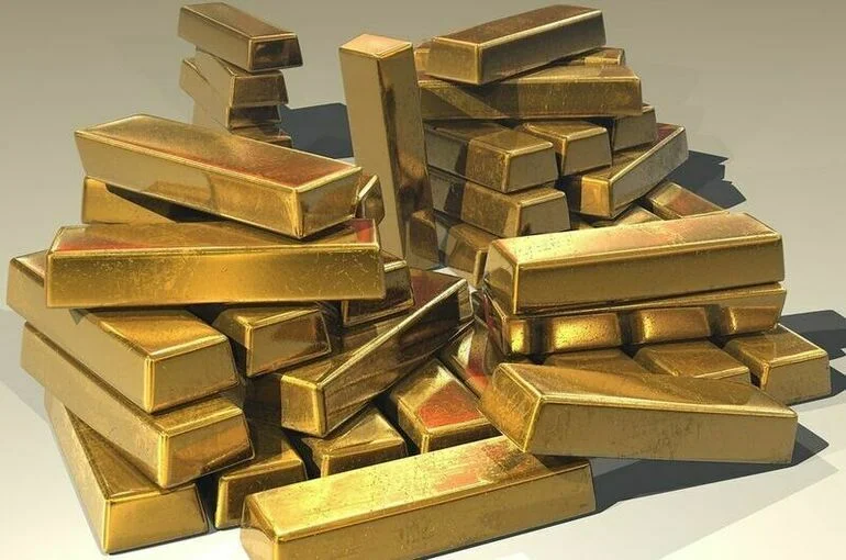 Свое золото карман не тянет
